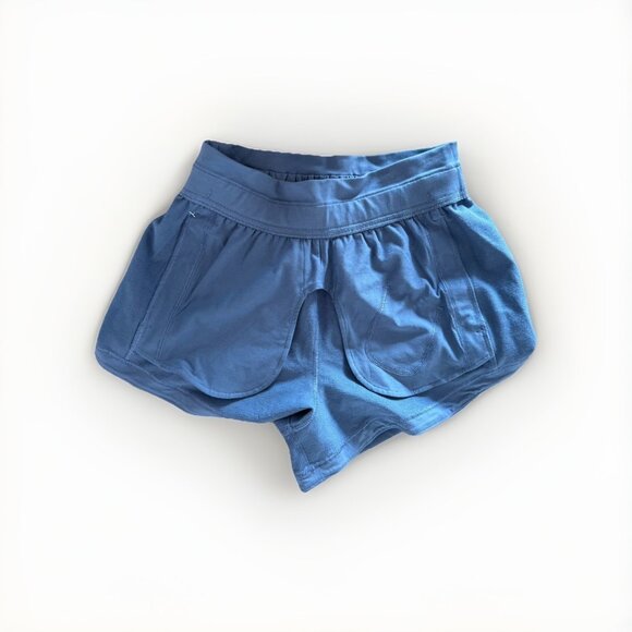 Lululemon Inner Glow High-Rise Shorts 3” – Oasis Blue – Size 6 – Unlined- NWT - Picture 11 of 12